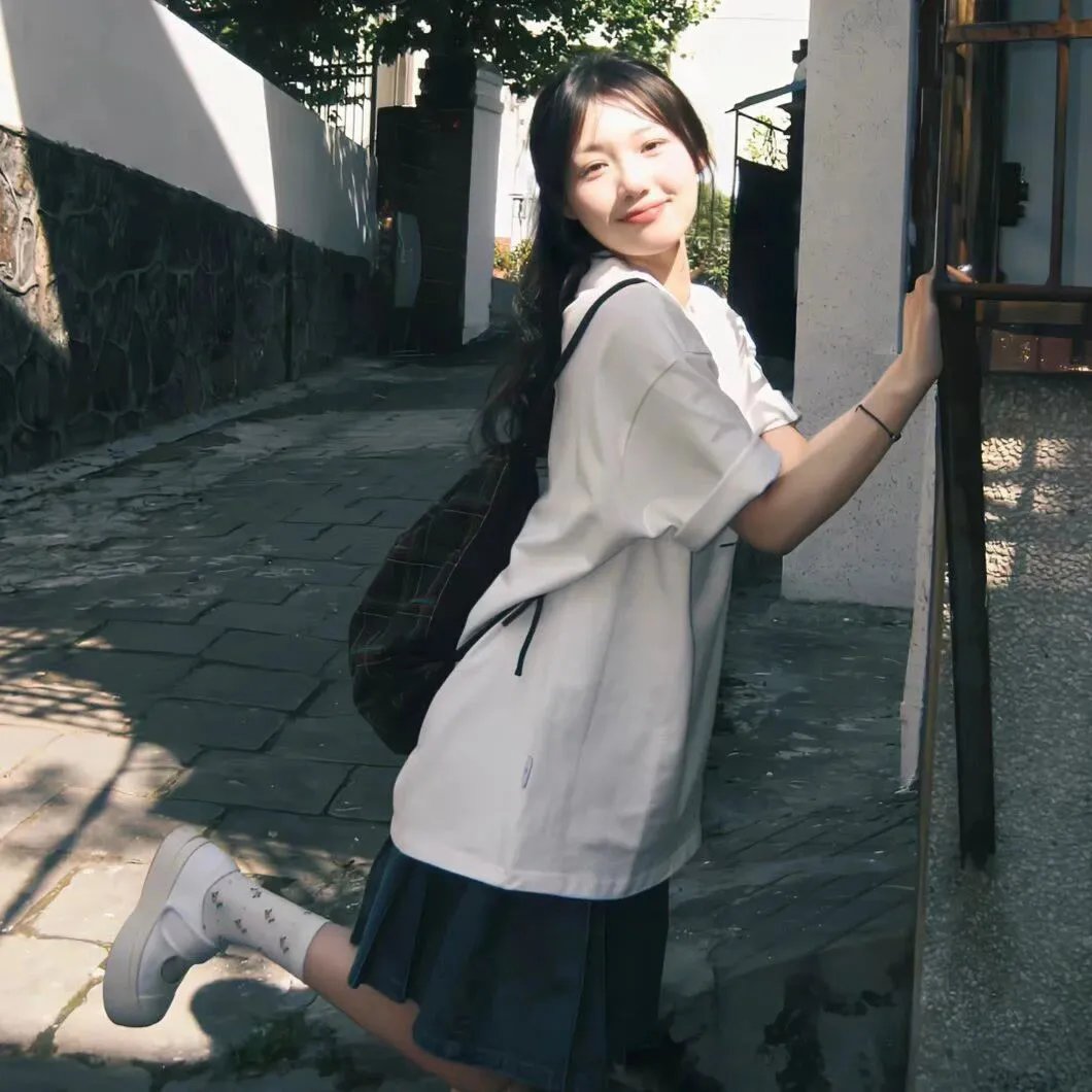 琴思海报